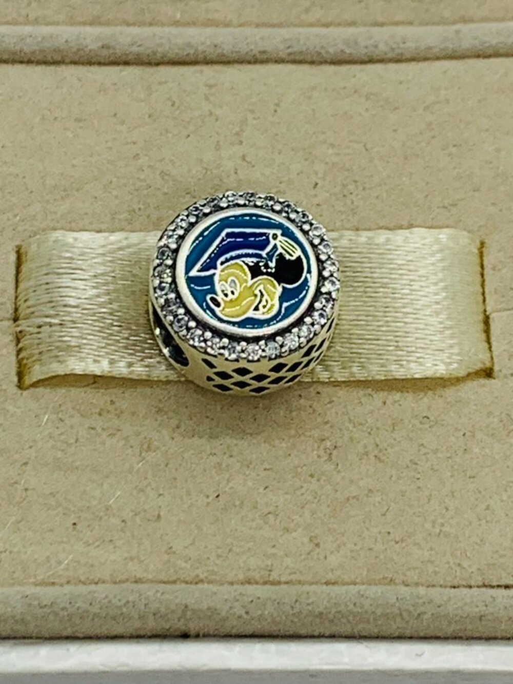 ✨🔥Pandora Class Of 2023 Mickey Mouse Graduation Charm